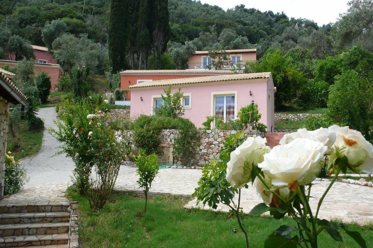 Blue Princess Hotel And Suites Liapades Dış mekan fotoğraf